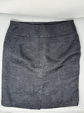 Load image into Gallery viewer, Ann Taylor Loft Skirt, size 6  #74