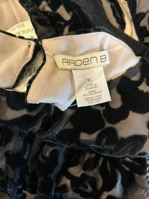 Arden B Top, size XL #132