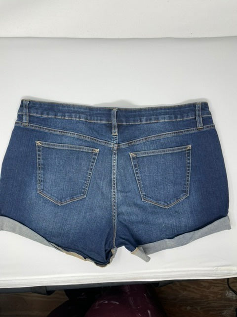 ANA SHORTS, size 16  #68