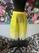 Load image into Gallery viewer, Ann Taylor Loft Skirt, size 4  #72