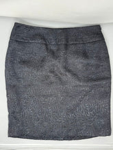 Load image into Gallery viewer, Ann Taylor Loft Skirt, size 6  #74