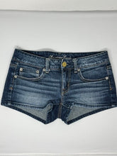 Load image into Gallery viewer, American Eagle, size 4  #62