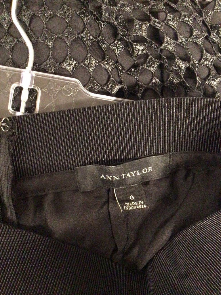 ANN TAYLOR BLACK NETTED SKIRT, size XS  #70